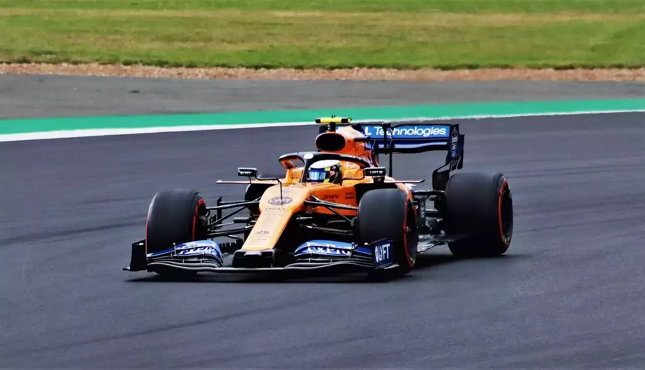 Der Weg von „No Rules“ zur Formel 1