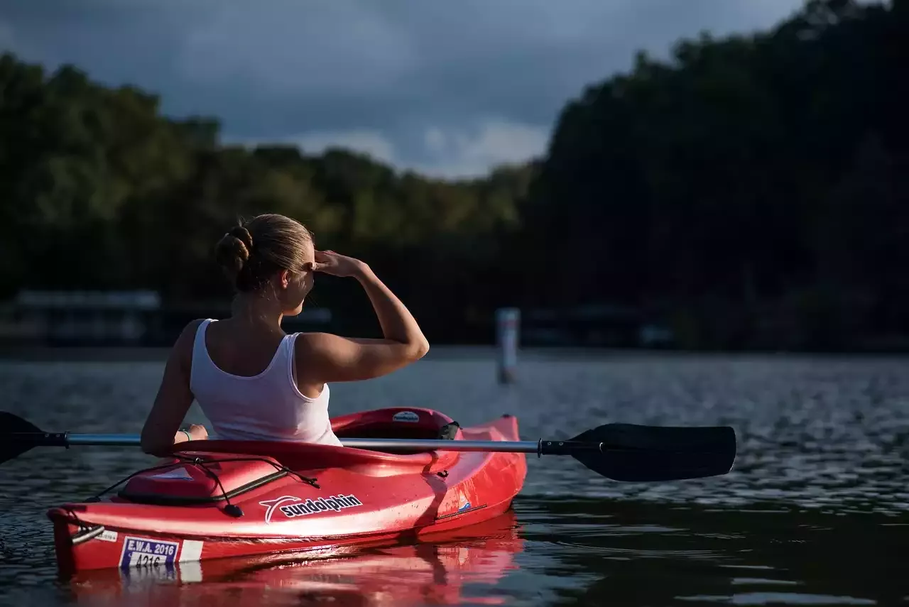 Barrieren überwinden, Arizona Adaptive Watersports sorgt für Spaß auf den kristallklaren Seen